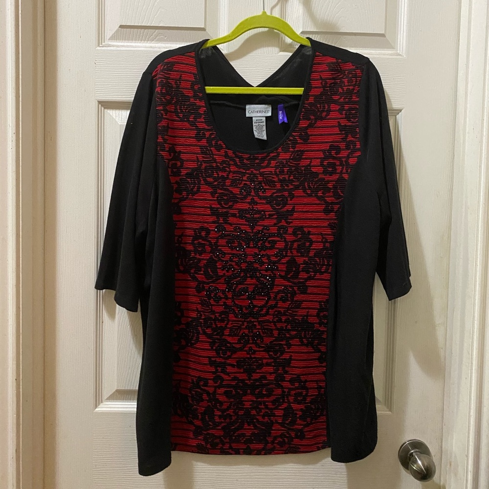 Beautiful shirt with glitter